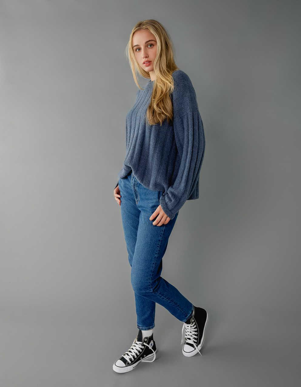AE Whoa So Soft - Pull à col échancré | American Eagle France | Jeans
