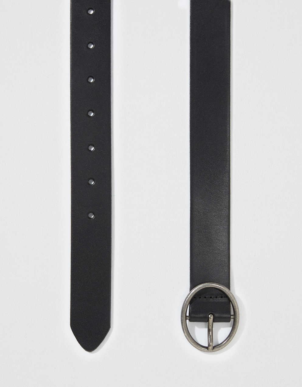 AE Oval Ring Leather Belt | American Eagle Europe | Men