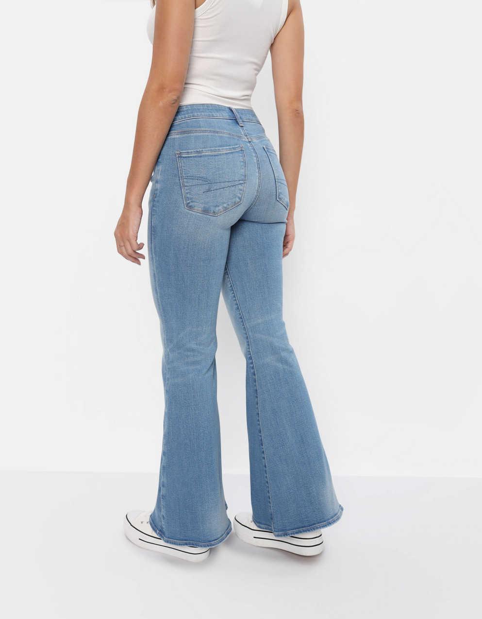 AVELINE flared retro jean (blue) 韓国芸能人協賛ブランド Celine - Flare Surf Denim. $880. 28-29-30-31-32-34 Available
