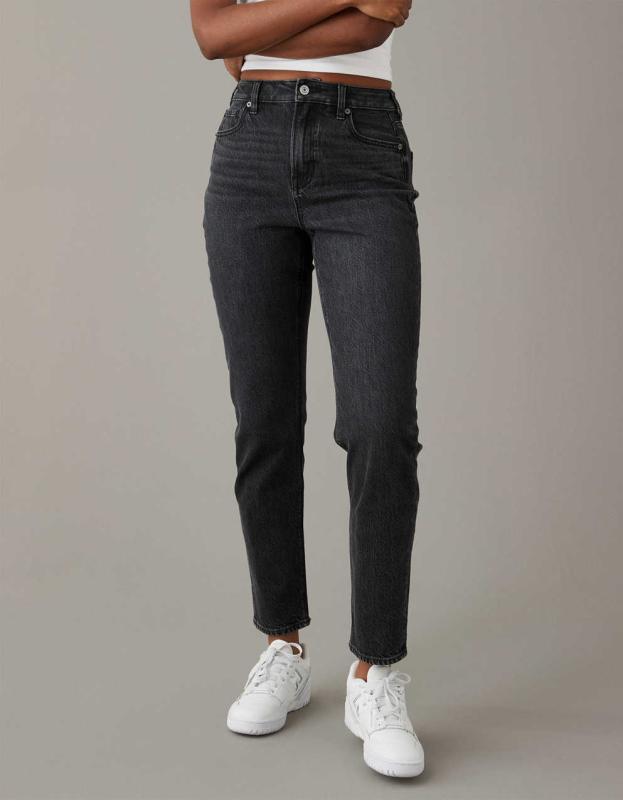 Mom Jeans | American Eagle Singapore