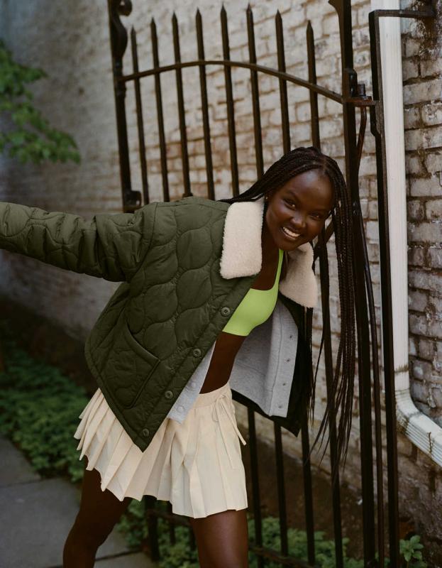 トップス | メンズ・レディース ジーンズ、アパレル、アクセサリー