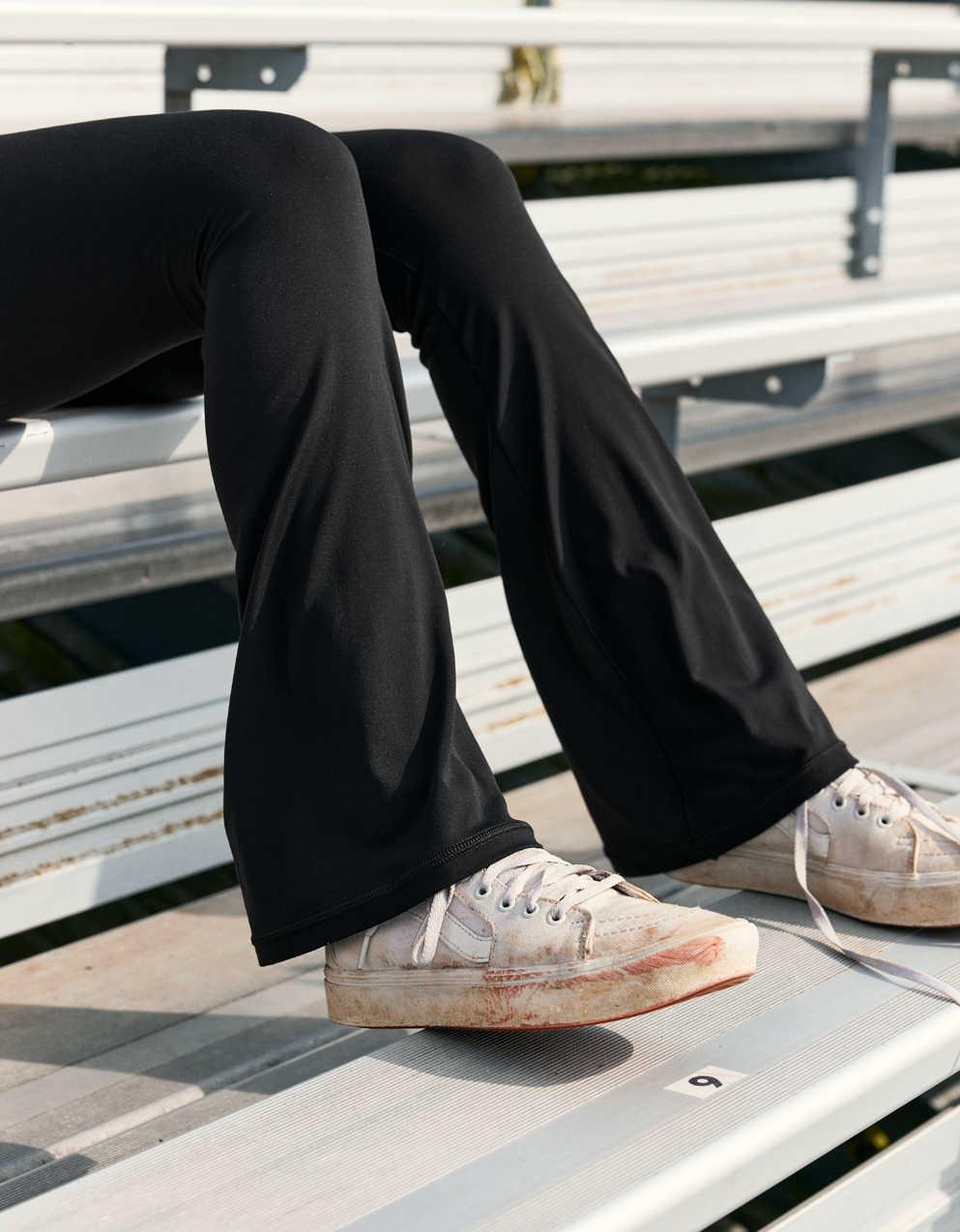 OFFLINE By Aerie Real Me High Waisted Crossover Flare Legging Men’s