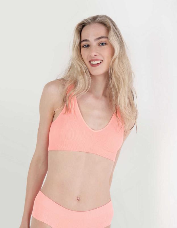 seamless bralette