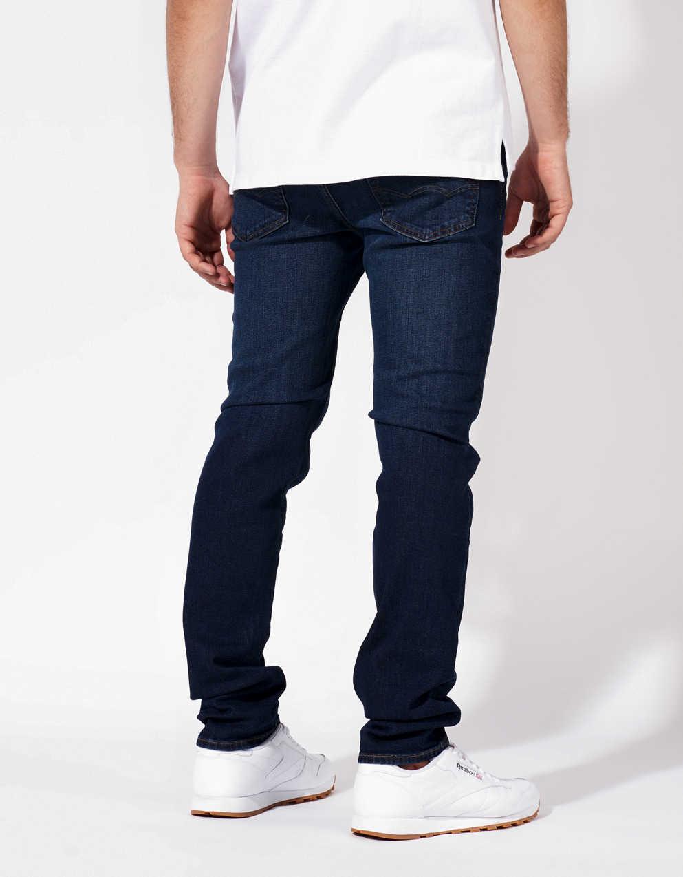 American Eagle Outfitters ストレートデニム　ジーンズ AE AirFlex+ スリム ストレート ジーンズ | メンズ・レディース