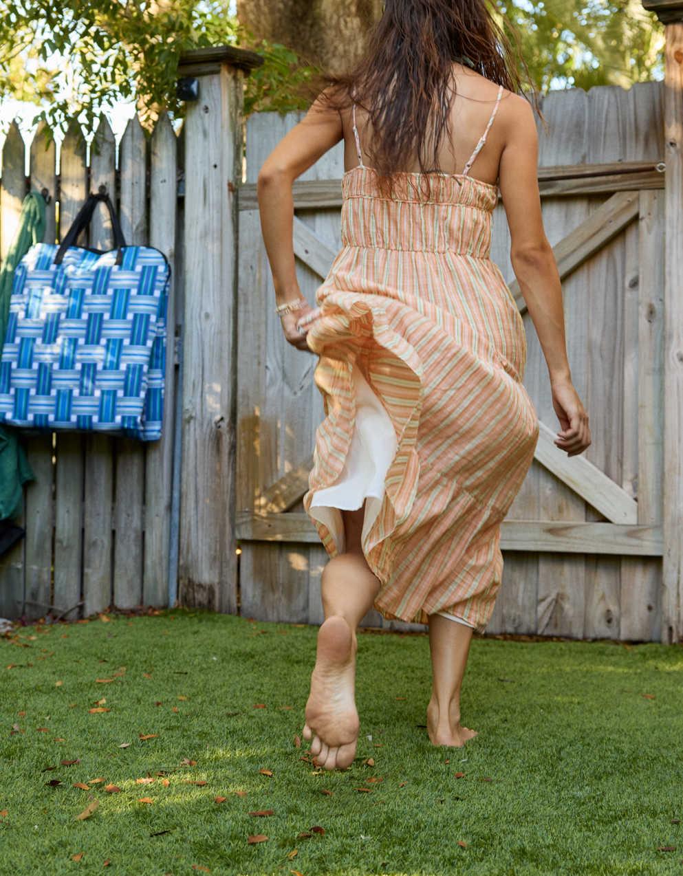 Aerie Striped Tiered Maxi Dress | Men's & Women's Jeans, Clothes &  Accessories | American Eagle Taiwan