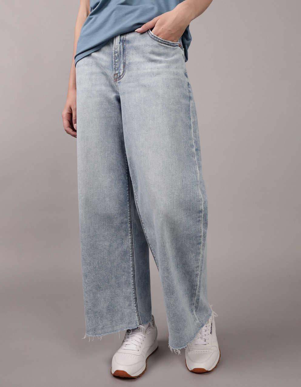 AE Stretch Ripped Super High-Waisted Baggy Wide-Leg Crop Jean
