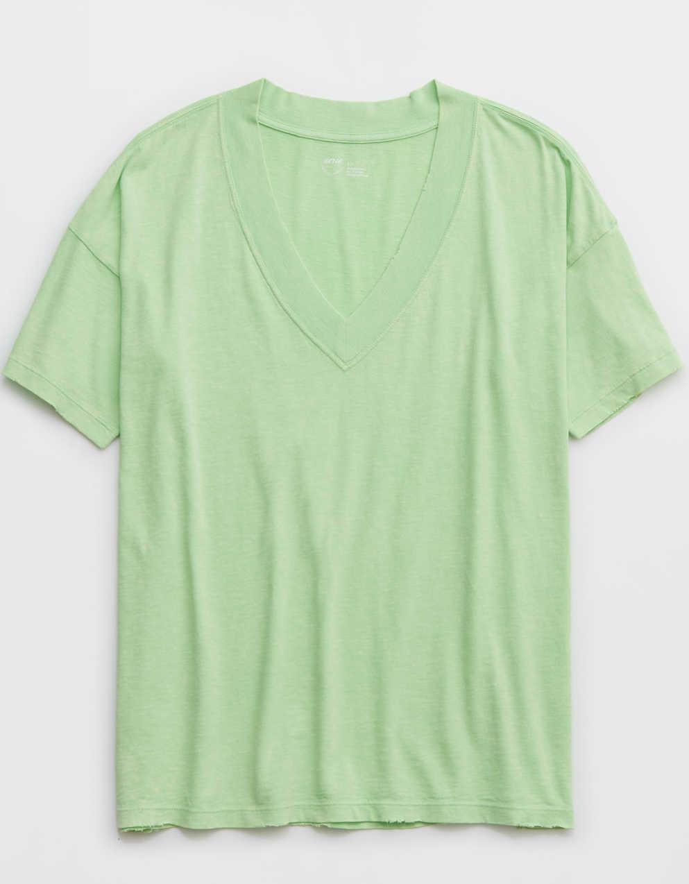 ERL | V-NECK T-SHIRT GREEN UNISEX ユニセックス Next Level Apparel 6440 Unisex Sueded V - T-ShirtWholesaler.com