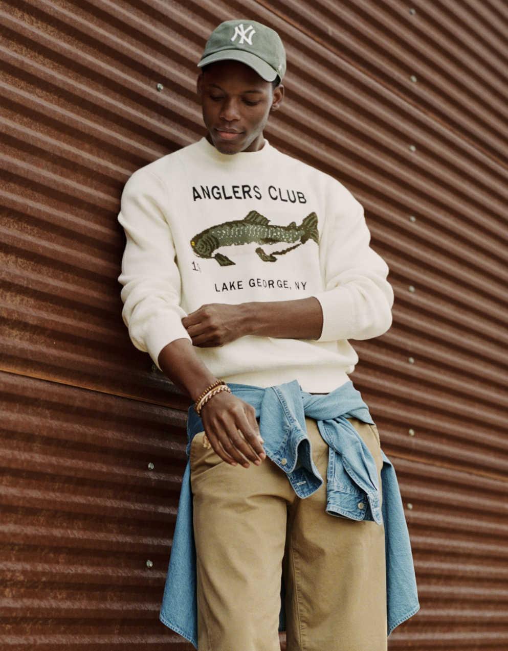 AE Trout Graphic Crew Neck Sweater | Men's & Women's Jeans