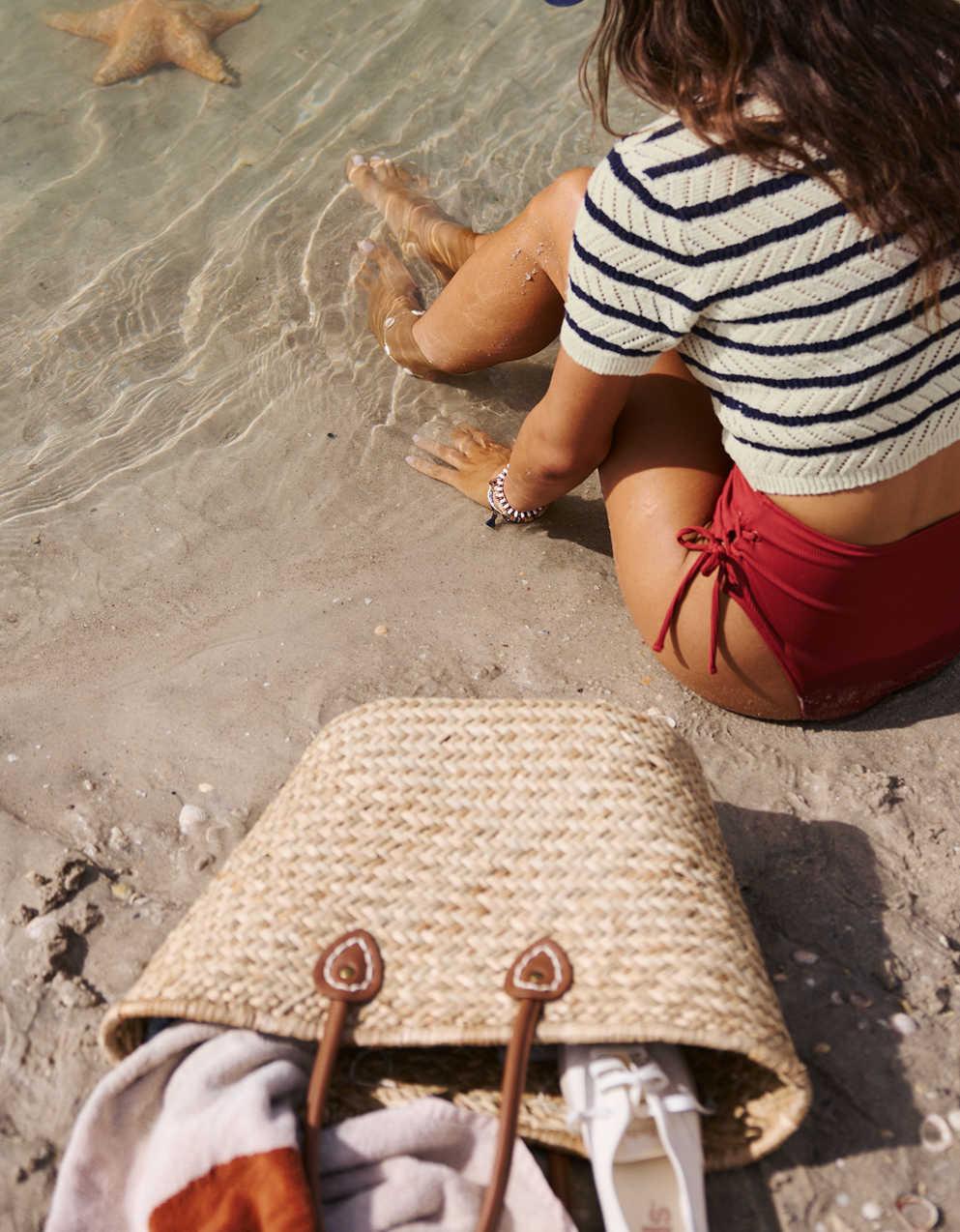 Aerie Oversized Woven Straw Bag | Men's & Women's Jeans