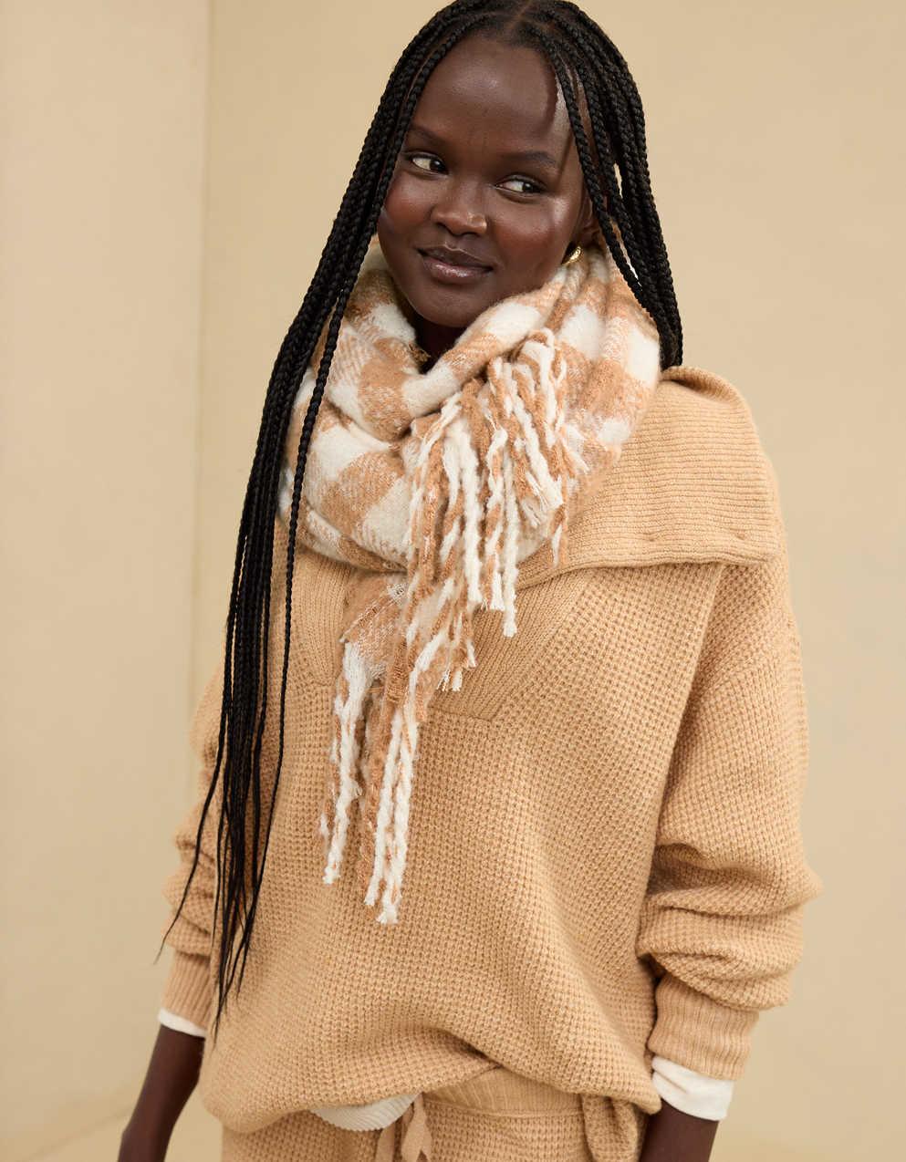 aerie scarf