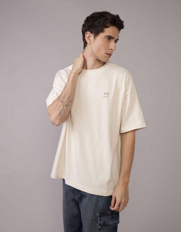 グラフィックTシャツ | メンズ・レディース ジーンズ、アパレル