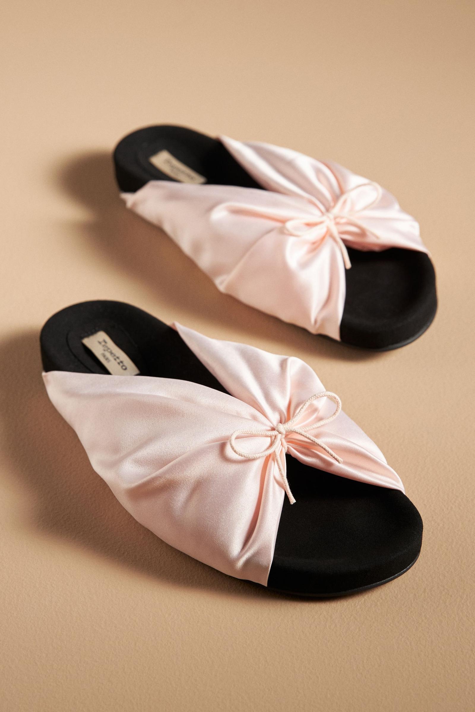 Repetto Jive Satin Sandals | Anthropologie Korea - Women's