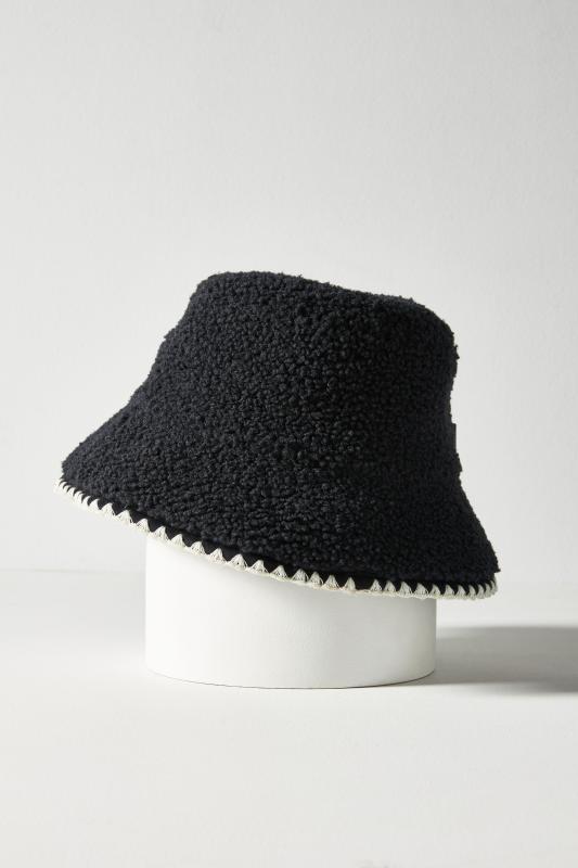 UGG シェルパ　バケットハット UGG® シェルパ・スカラップ・バケット・ハット | Anthropologie