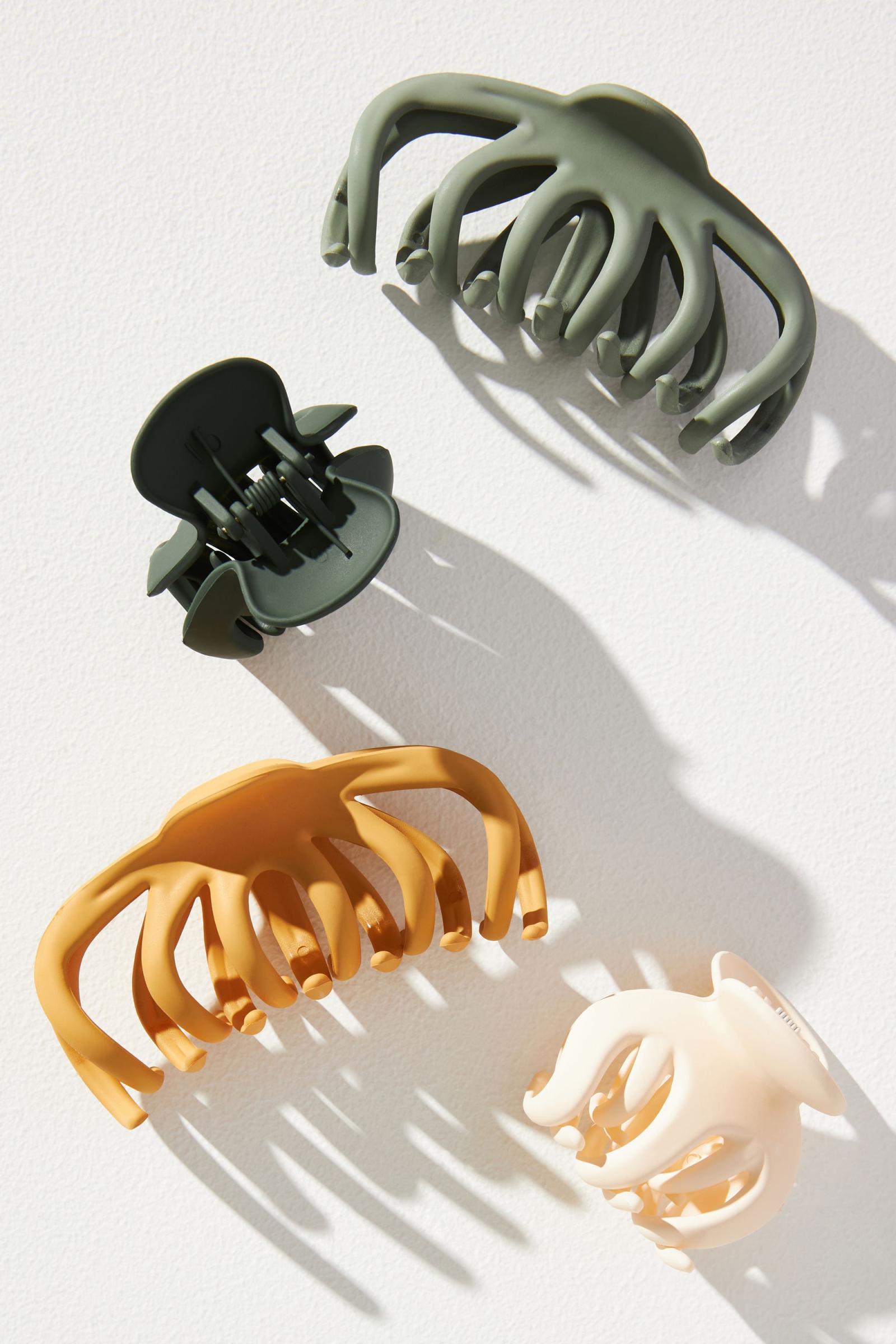 Set of four claw clips Anthropologie Mexico Women's Clothing