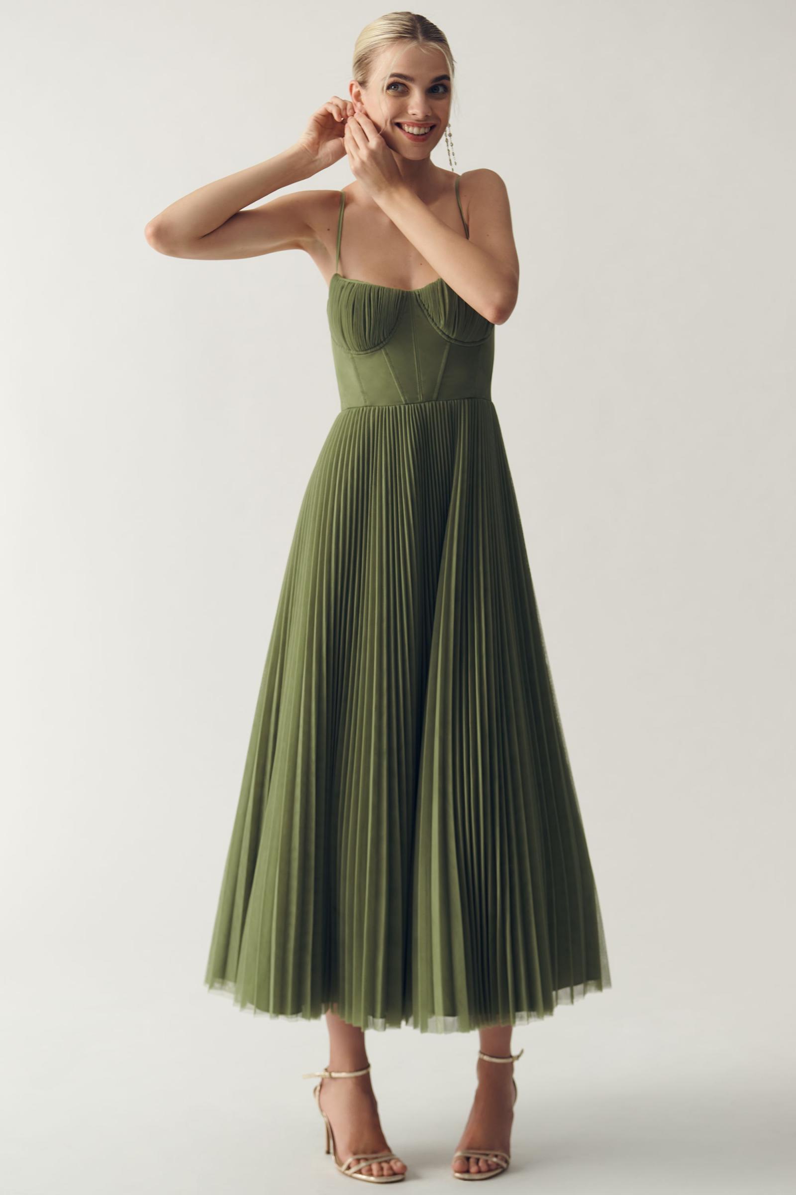 コルセット プリーツ チュールフレア ミディドレス by Hutch Hutch Amara Corset Pleated Tulle Fit & Flare Midi Dress