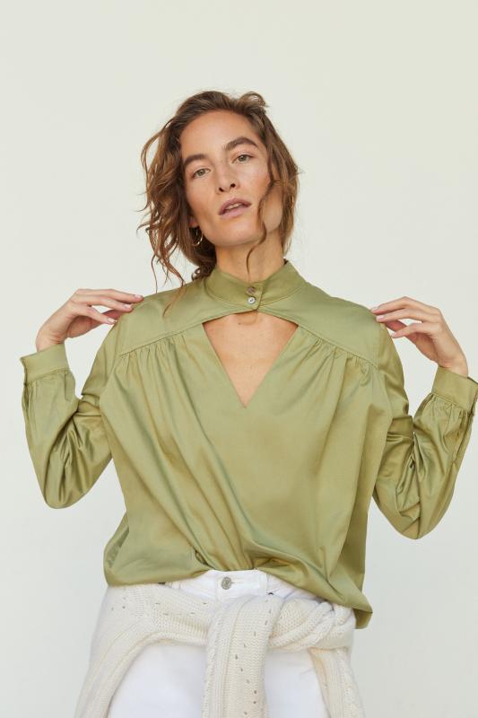Cut out blouse Clearance