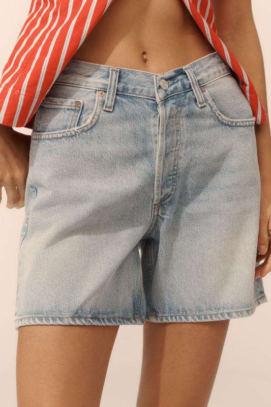 Anthropologie AGOLDE バギーVウエストデニムショートパンツ AGOLDE Vウエストデニムショーツ | Anthropologie ホーム
