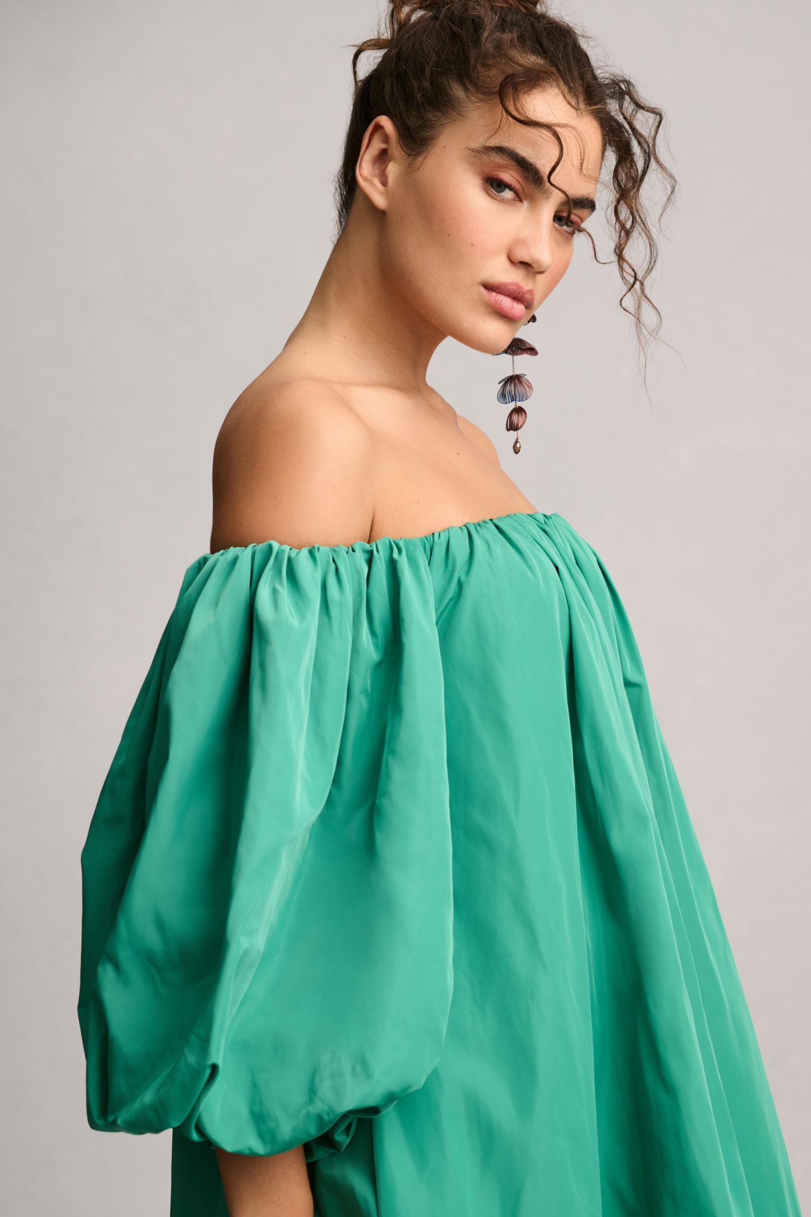 Anthropologie ★ Mare Mare Off-The-Shoulder Shine Mini Dress heynasreen x Mare Mare Off-The-Shoulder Puff-Sleeve Shine