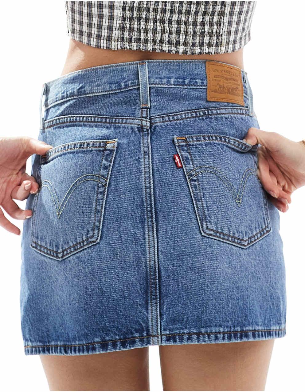 ミニ丈♪【Levi's】ブルー Western Icon デニム ミニスカート Levi'sのブルー Western Icon デニム ミニスカートがセール中