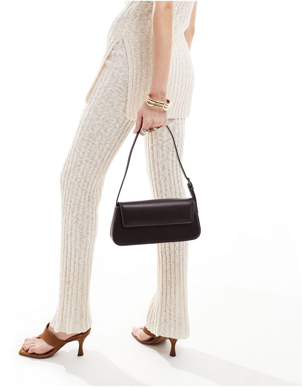 Mango マンゴ・クラシック・ショルダーバッグ(ダークブラウン) をオンライン購入 ASOS 日本公式サイト トレンド