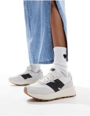 New Balance トレーナー ブラック/ホワイト New Balance - オフホワイトとブラックのニューバランス370