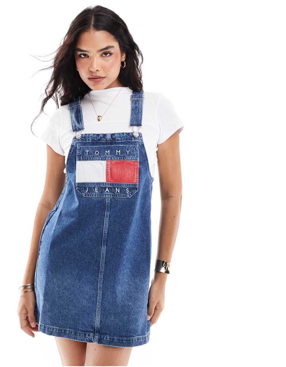 セール！ JEANS クラシックダンガリー　フラッグオーバーオール セール！TOMMY JEANS クラシックダンガリーフラッグオーバーオール