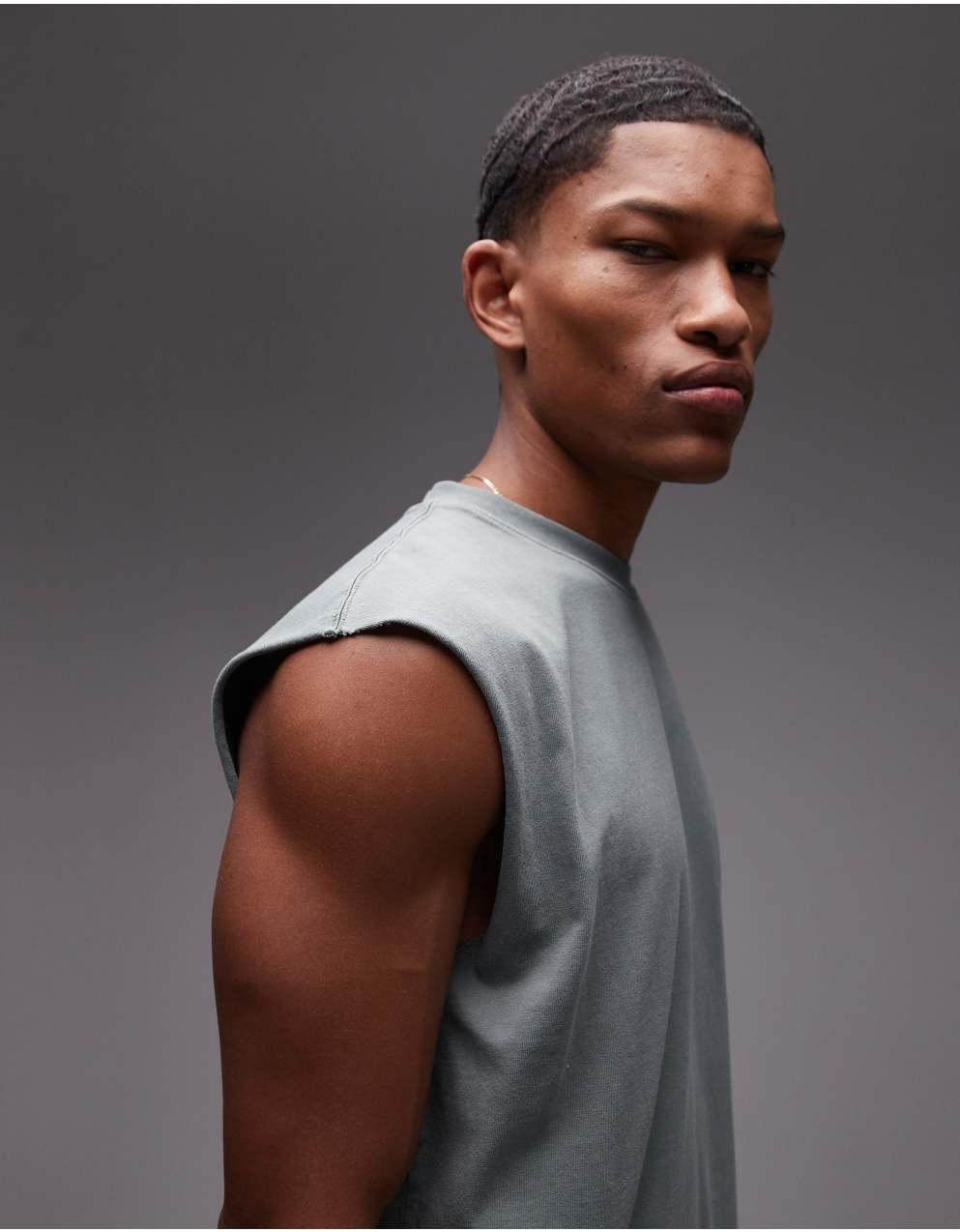 boohoo MAN★オーバーサイズ 半袖 ウォッシュ トップス Tシャツ セール】Oversized cropped short sleeve T-shirt / オーバー