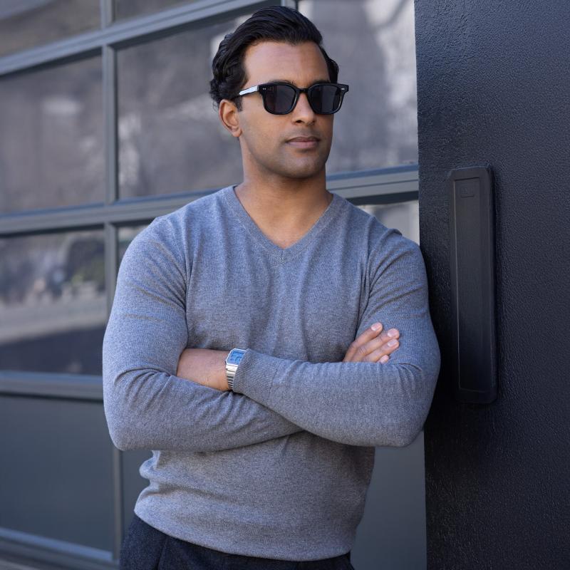 Collars and Co Marino Wool V-Neck Sweater