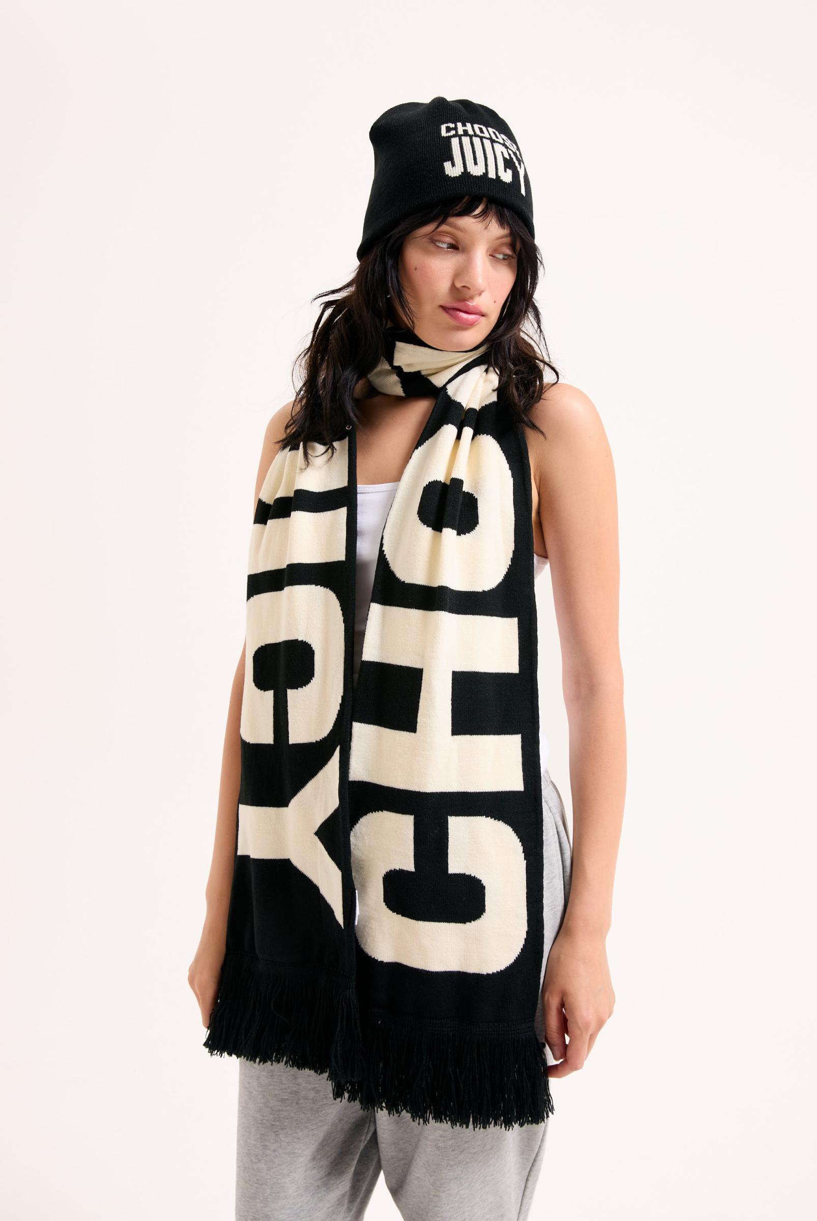 Juicy Couture Beige Knit Beanie and Scarf Set Choose Juicy Knitted Scarf / Beanie Set | Juicy Couture Austria main image 2