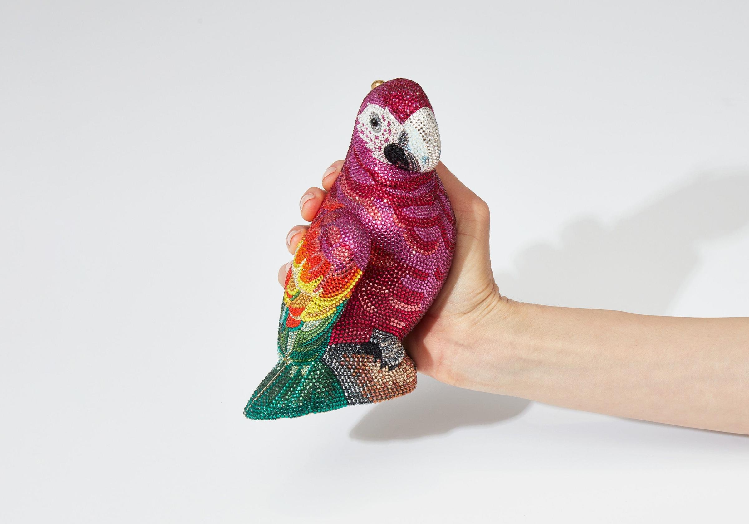 巴厘島鸚鵡| Judith Leiber 香港官方網站- 女士設計師手袋