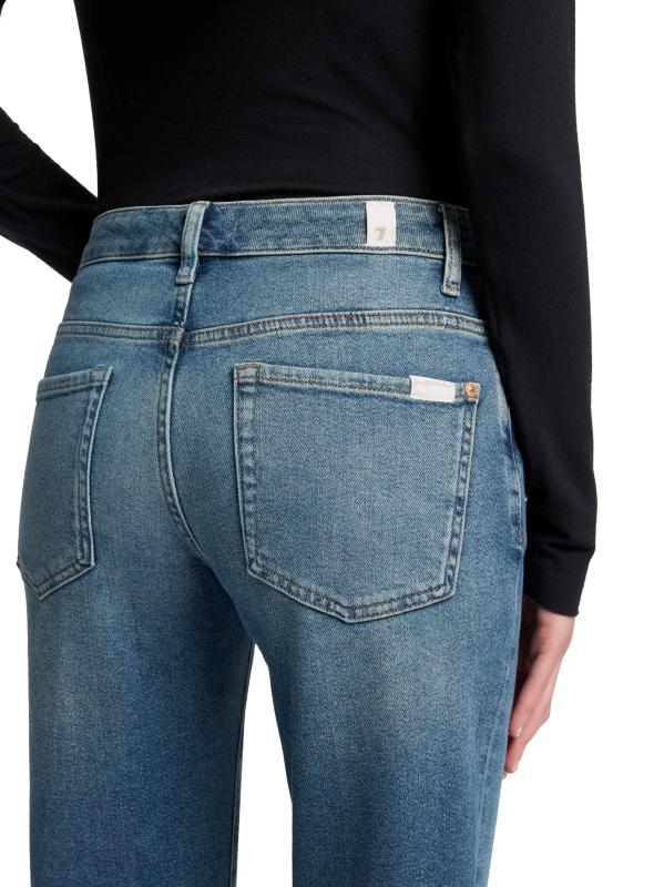 #5: بنطال جينز مستقيم بخصر متوسط من Calie - مستوى سطح البحر