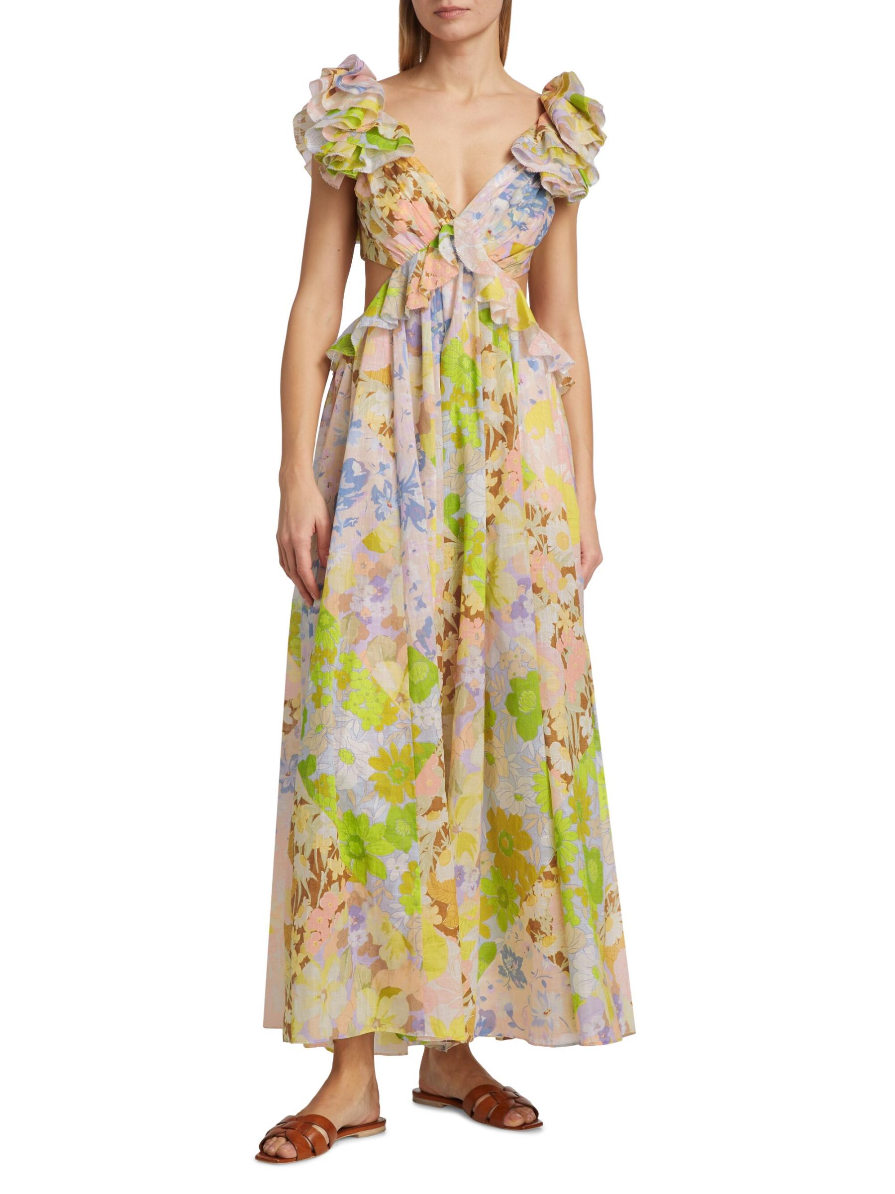 Zimmermann 花柄シースルートップス Zimmermann Pop Embroidered Scallop Top in Blue | FWRD