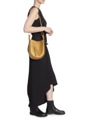 関税込国内発送★LOEWE 新作ハンモック スライス★ブラック LOEWE ハンモック スライス ハンドバッグ | ブラック | FARFETCH JP