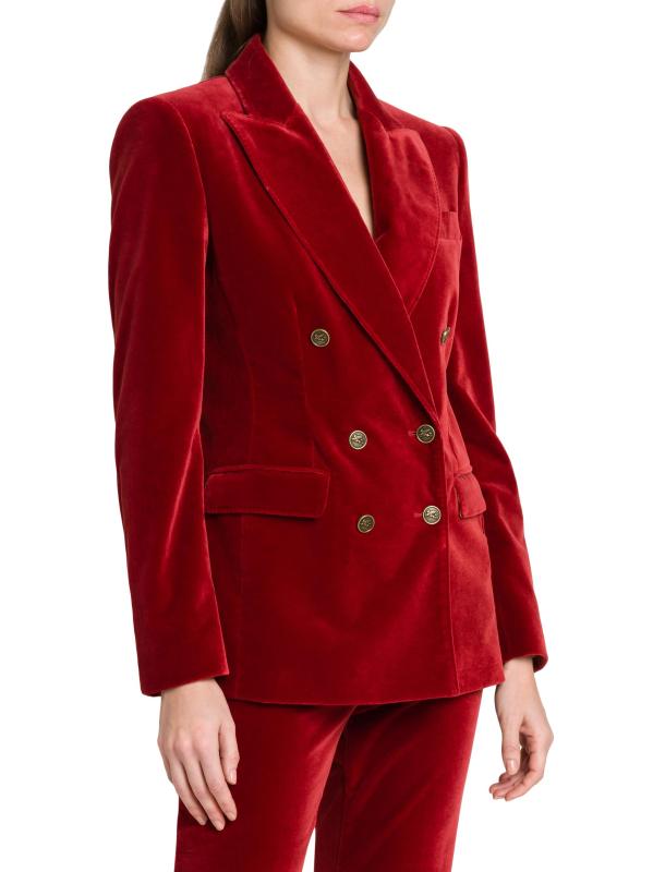 #3: بليزر مخملي مزدوج الصدر - أحمر داكن