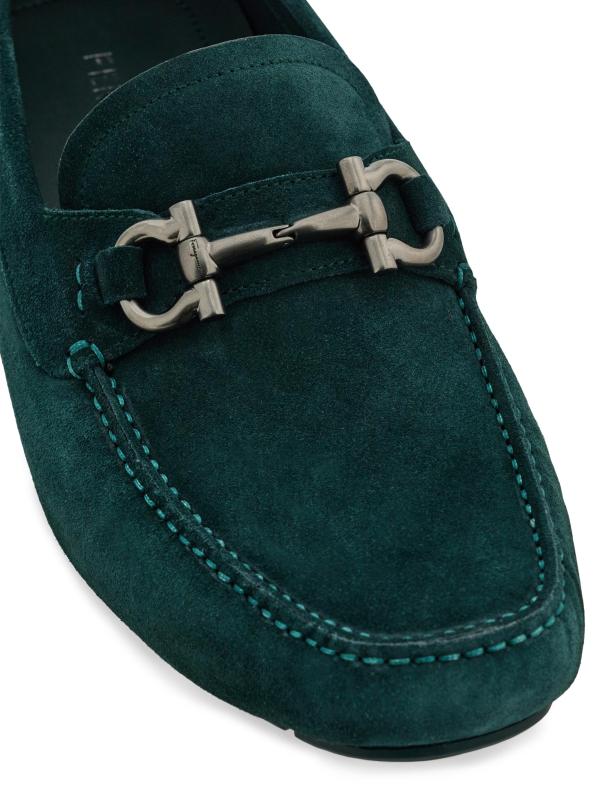 #6: حذاء «باريجي نيو غانسيو» السويدي للقيادة - طحلب