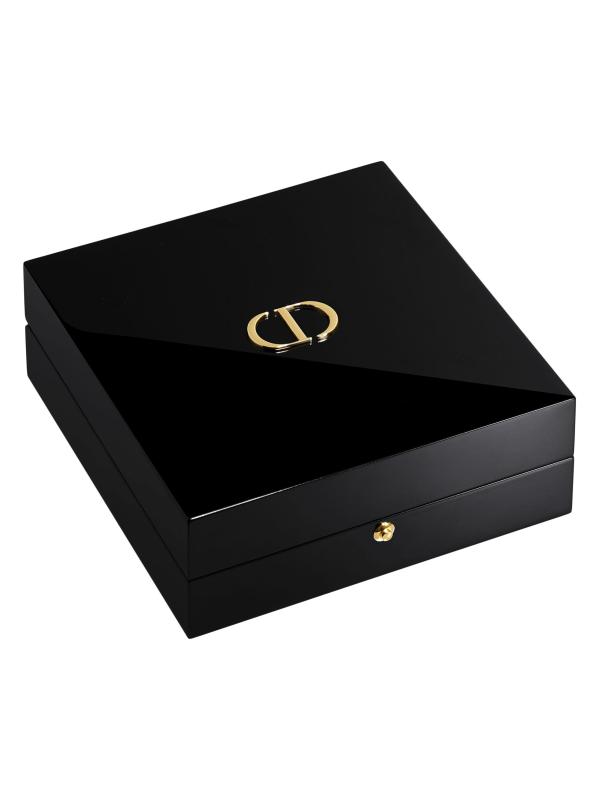 #3: مجموعة ديور بريستيج للعناية بالبشرة من 3 قطع - NO COLOR