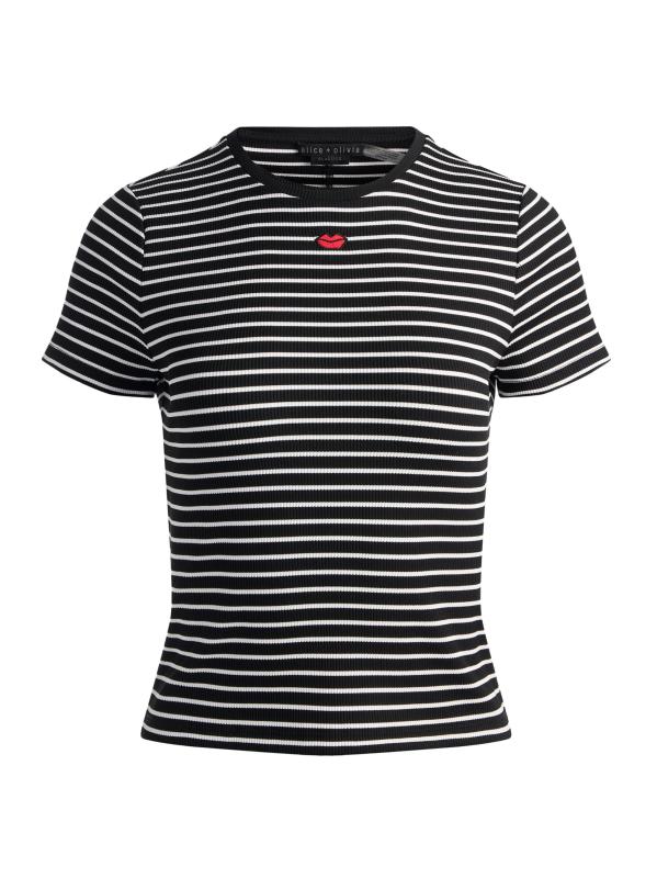 تي شيرت سيندي المقلّم والمضلع