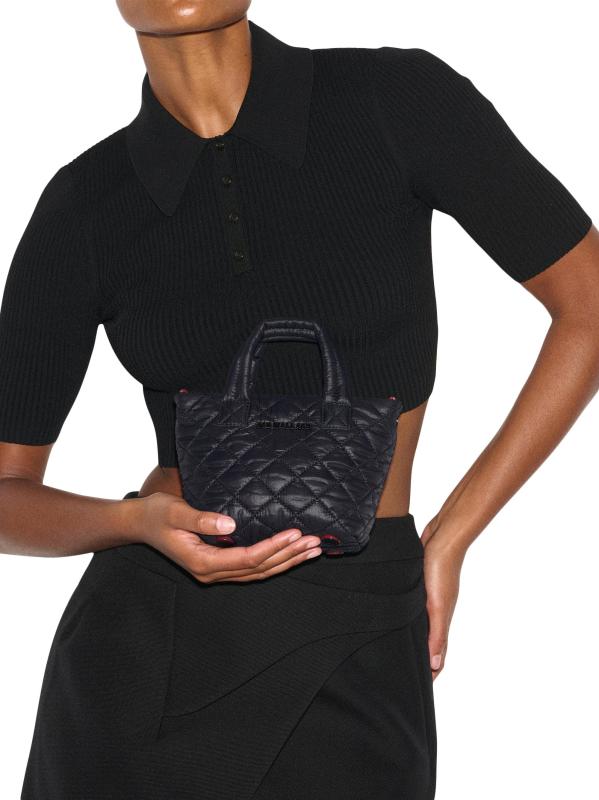 #2: حقيبة داون مترو الصغيرة من النايلون - أسود