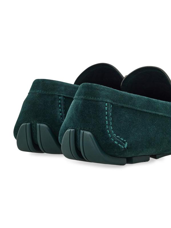 #5: حذاء «باريجي نيو غانسيو» السويدي للقيادة - طحلب