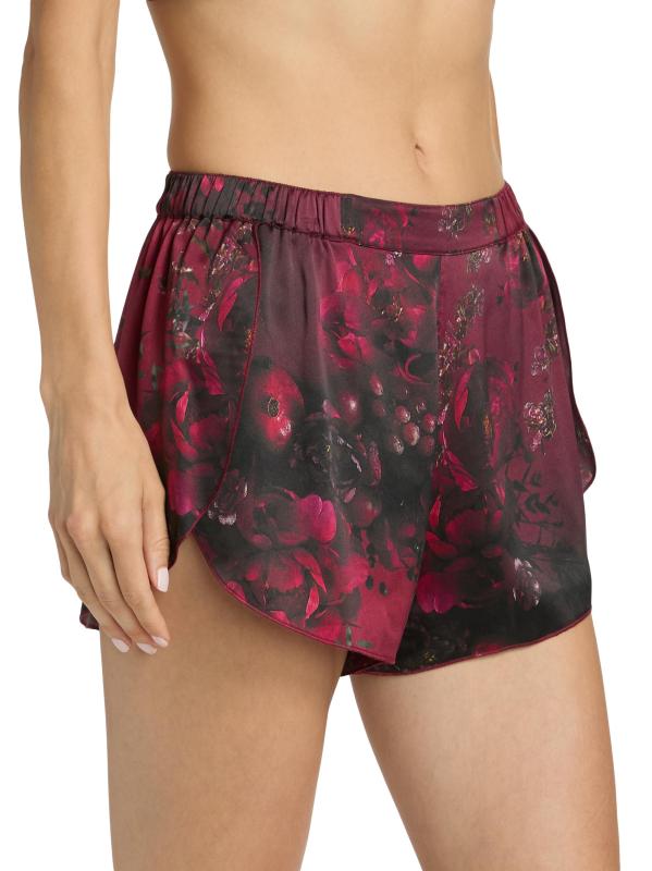 #3: بيجامة قصيرة من الحرير قابلة للغسل من Lunya x Putnam Designs - أحمر ريفيري