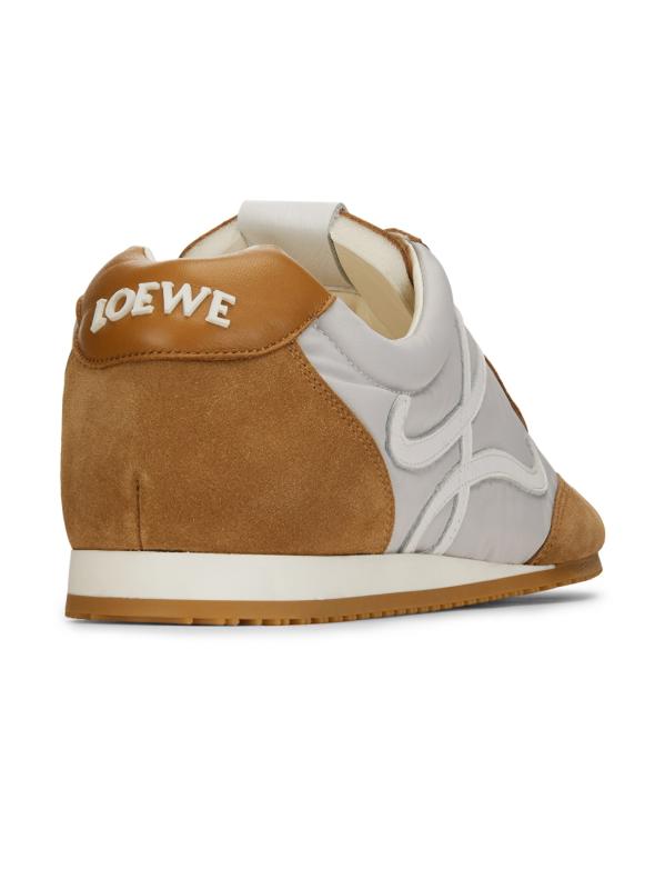 Loewe - バレエランナー2.0スニーカー をオンライン購入 | Saks