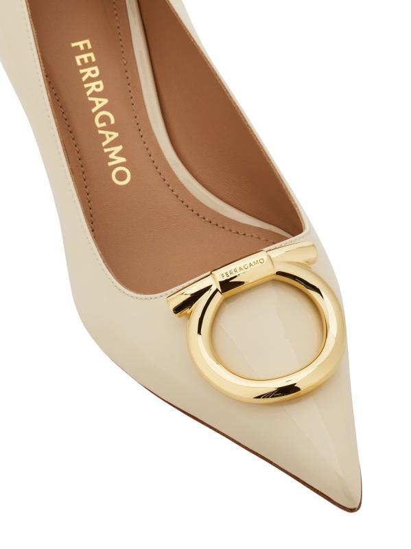 Ferragamo ララ 40MM ガンチーニ・レザー・パンプス Ferragamo - ララ 40MM ガンチーニ・レザー・パンプス を