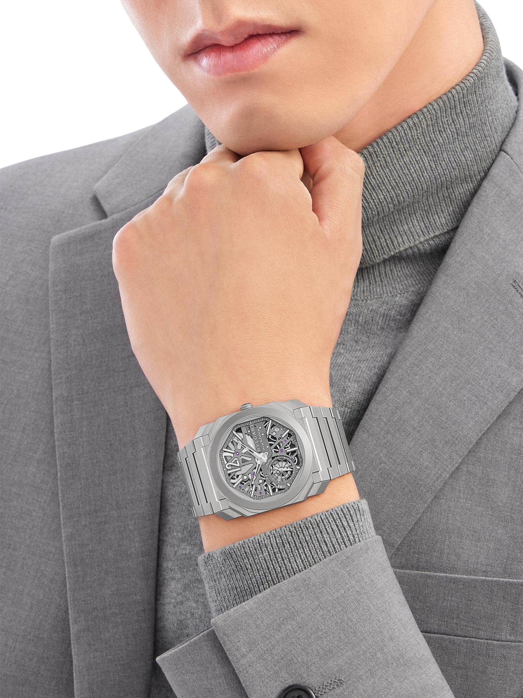 BVLGARI - オクト フィニッシモ チタン スケルトン ウォッチ を