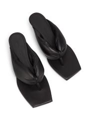 【RICK OWENS】 45MM Thong カンチレバーサンダル Shop Rick Owens - 45MM Thong Cantilever Sandals | Saks Fifth