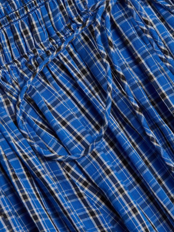 #6: فستان متوسط الطول مطرز من ايشيا تشيك - فحص الكاسيس