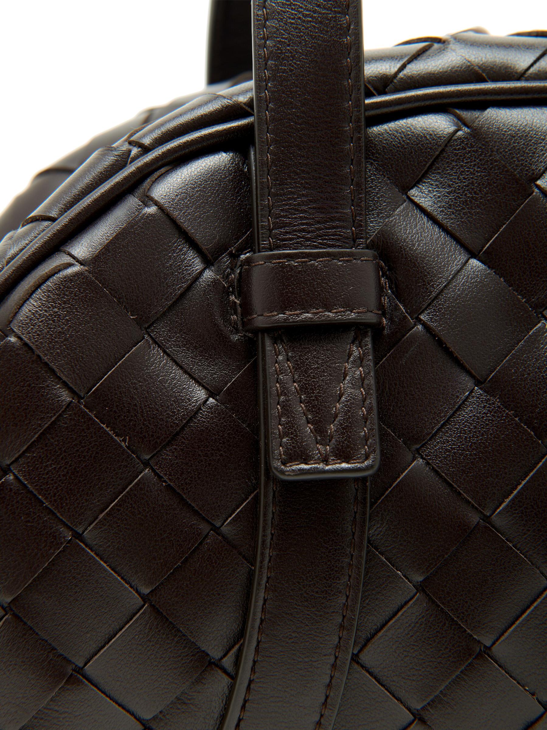 Shop Bottega Veneta - Small Jim Queen Intrecciato Avenue