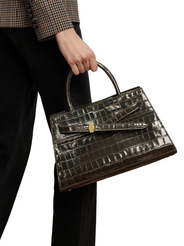 #3: حقيبة بمقبض علوي من الجلد المنقوش بالتماسيح - شجر السرو