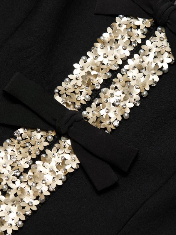 #6: فستان قصير مزين بفيونكة من Maelle - أسود