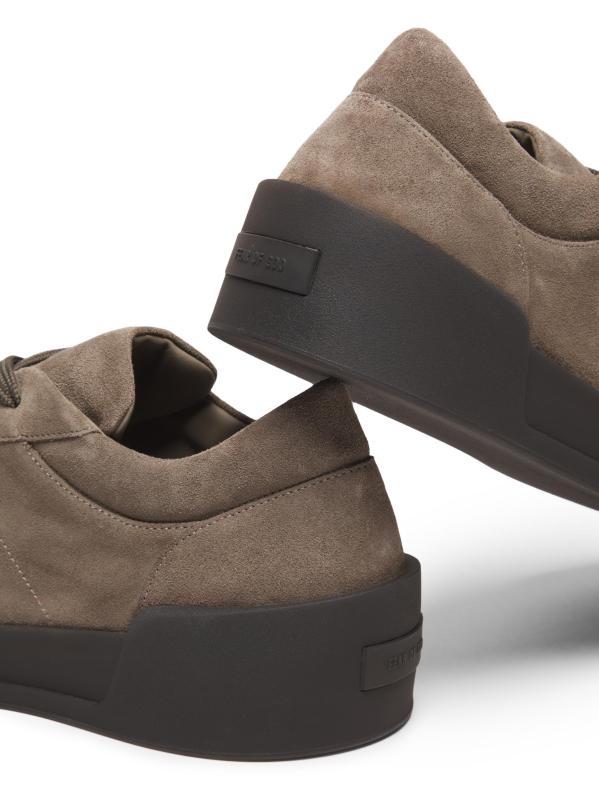 #5: حذاء رياضي أيروبيك من الجلد المدبوغ برقبة قصيرة - صفصاف