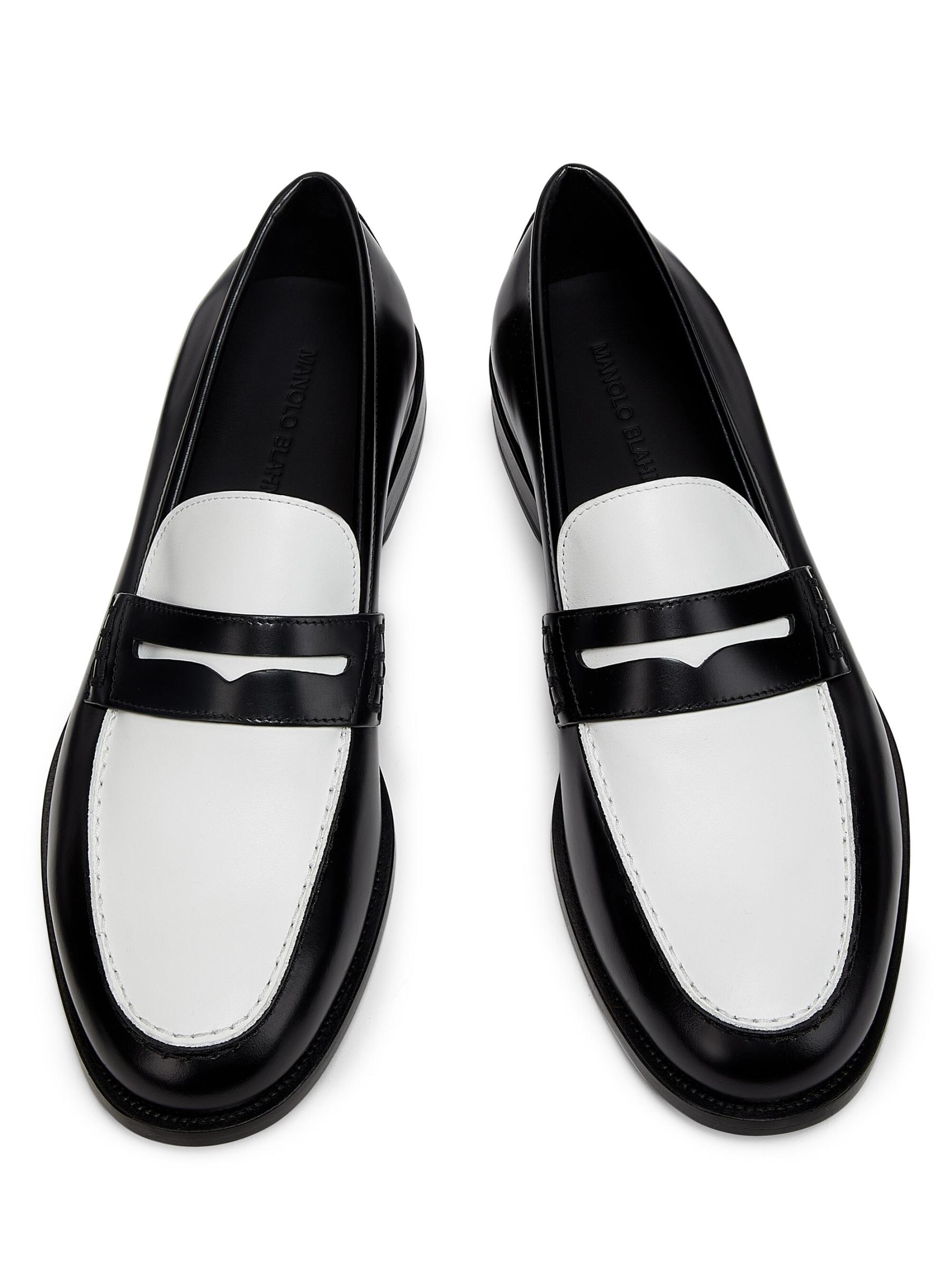 Manolo Blahnik - ペリーレザーペニーローファー をオンライン
